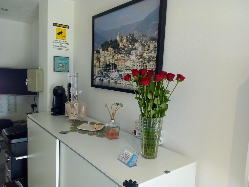 "6 In Centro" Guest House ซานเรโม ภายนอก รูปภาพ
