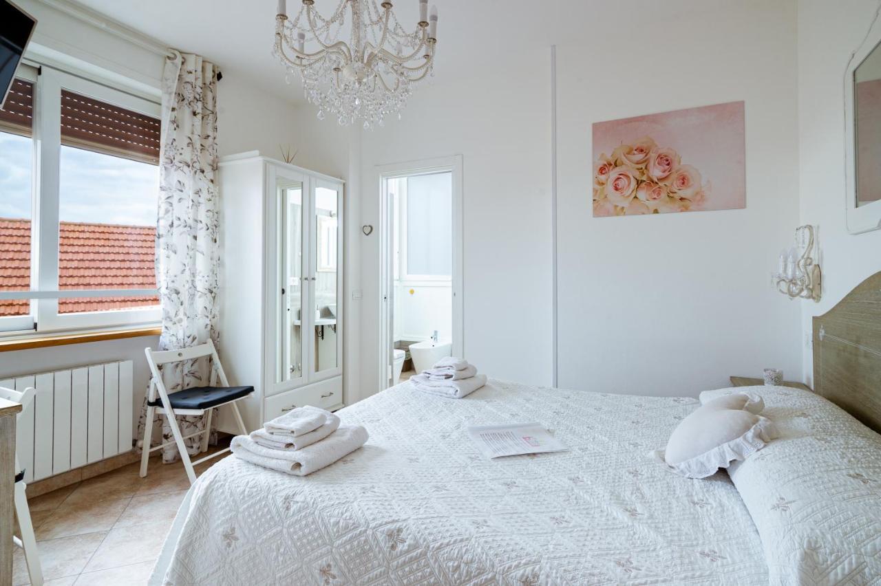 "6 In Centro" Guest House ซานเรโม ภายนอก รูปภาพ