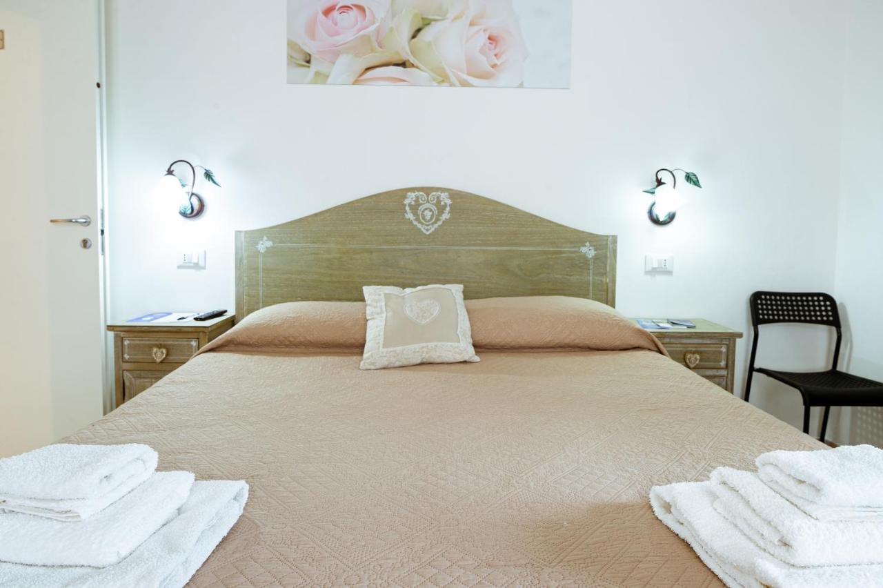 "6 In Centro" Guest House ซานเรโม ภายนอก รูปภาพ