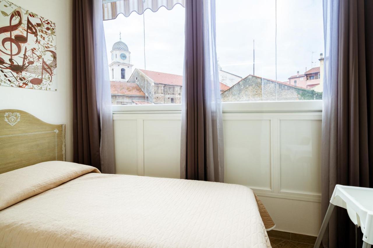 "6 In Centro" Guest House ซานเรโม ภายนอก รูปภาพ